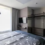 ホームステイ Luong Europe